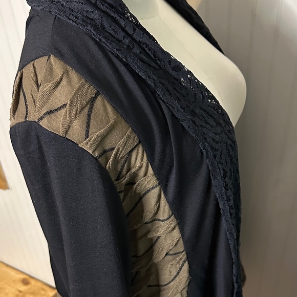 Emma G Black and Brown Cardigan with Lace Accents size M - Picture 5 of 6